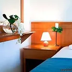 Daphne Club Отель Халкидики
