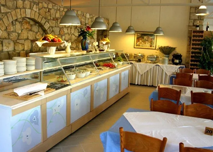 Daphne Club 3* Półwysep Chalcydycki