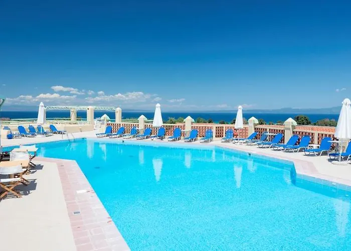 Hotel Daphne Club 3*