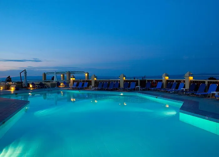 Daphne Club Hotel 3*