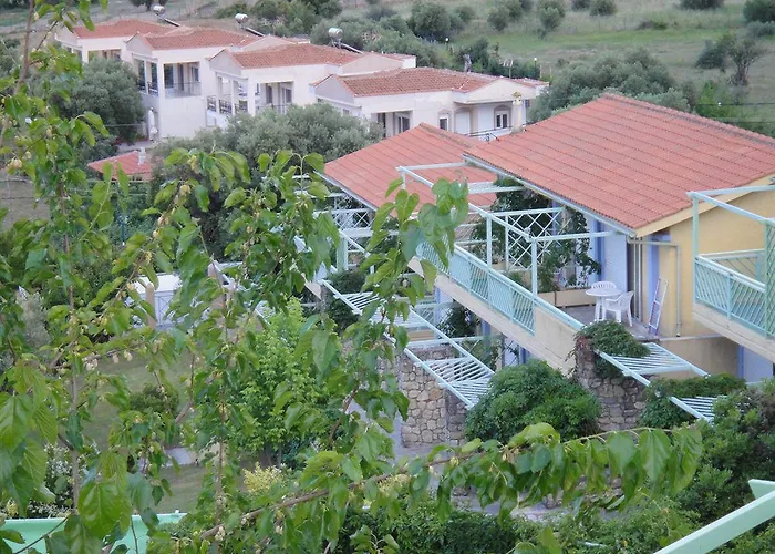 Daphne Club Hotel 3*