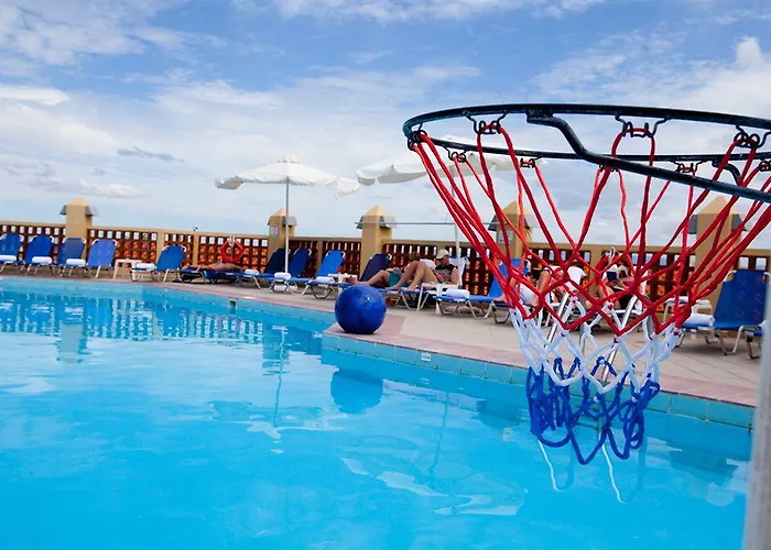 Hotel Daphne Club 3*